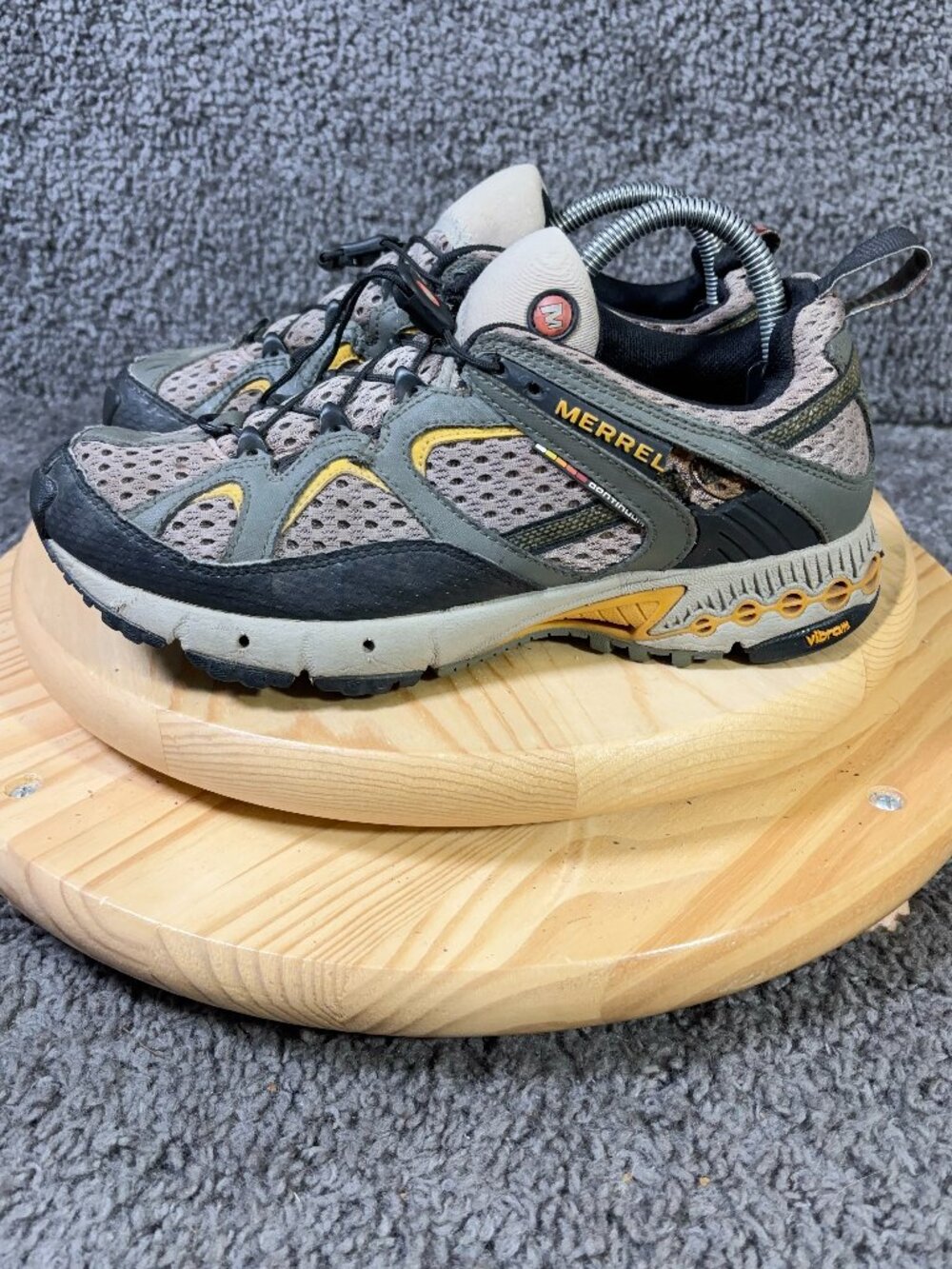 Merrell Overdrive Trail Running Shoe Mens Size 8 Outdoor Hiking Vibram Sneaker